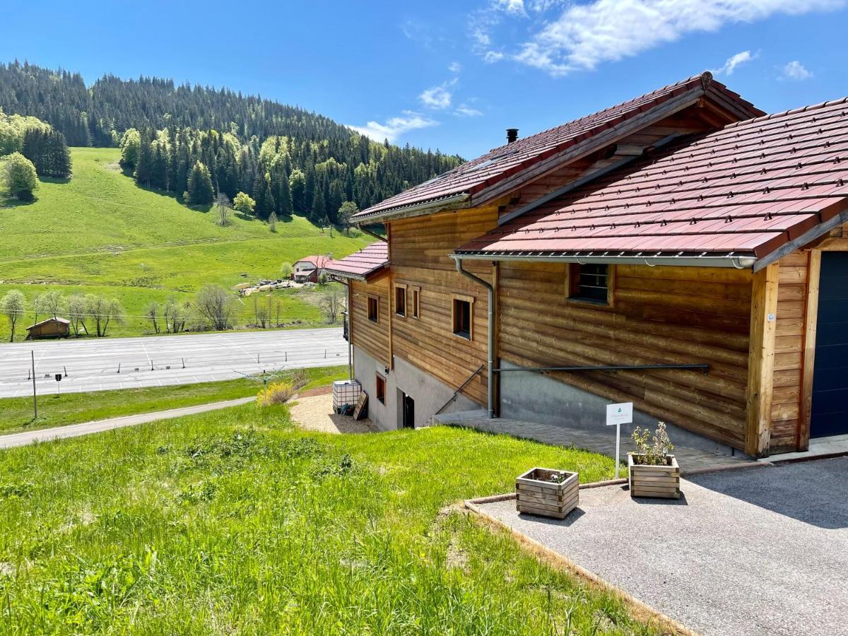 Gite Avec Terrasse Et Belle Vue - Chaletnelda Com Lamoura Buitenkant foto