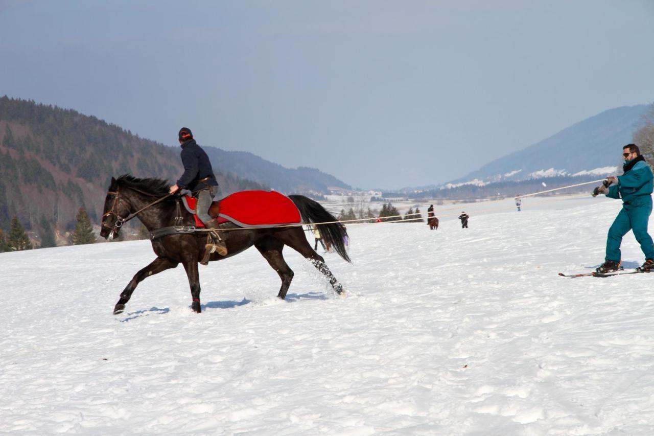 Gite Avec Terrasse Et Belle Vue - Chaletnelda Com Lamoura Buitenkant foto